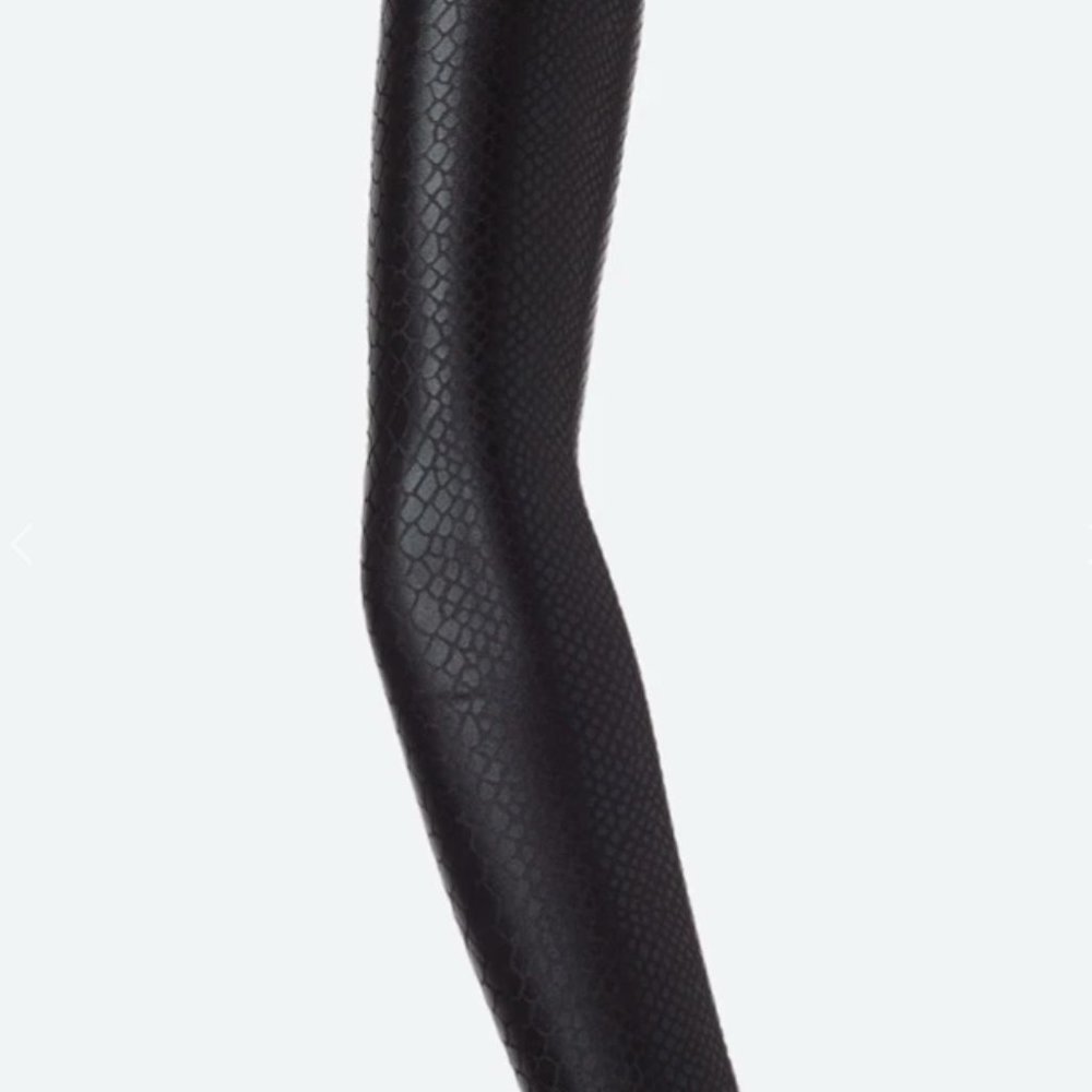 Alta 8 Black ANACONDA ARM SLEEVES - Picture 3 of 7